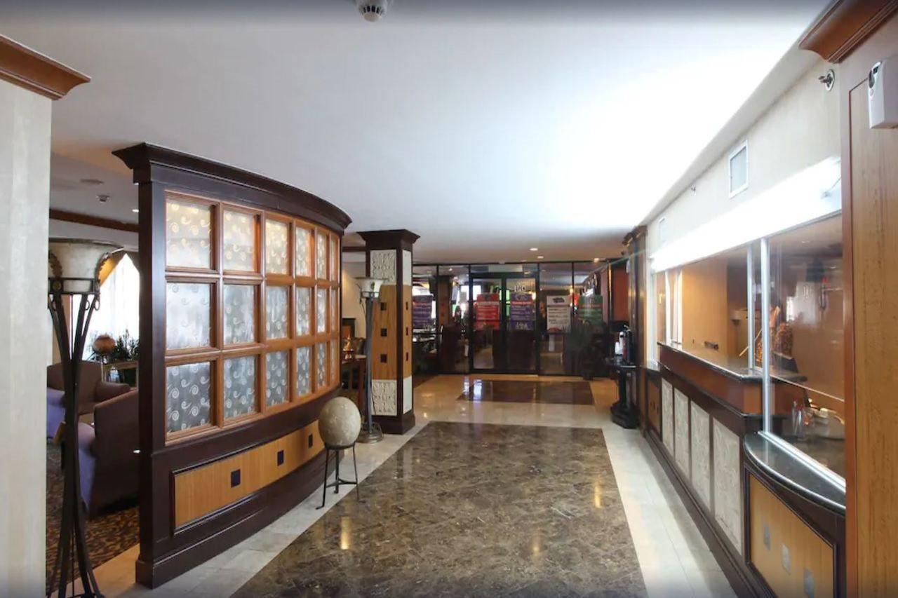 Clarion Hotel Park Central Dallas Zewnętrze zdjęcie